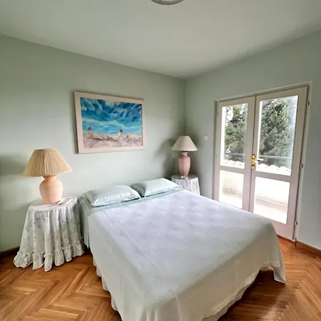 Great 4-bedroom W Heated Eco Pool فيلة