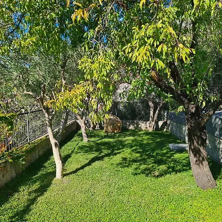 Great 4-bedroom W Heated Eco Pool * Duće
