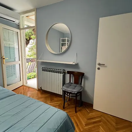 Great 4-bedroom W Heated Eco Pool *