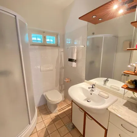 Willa Great 4-bedroom W Heated Eco Pool *