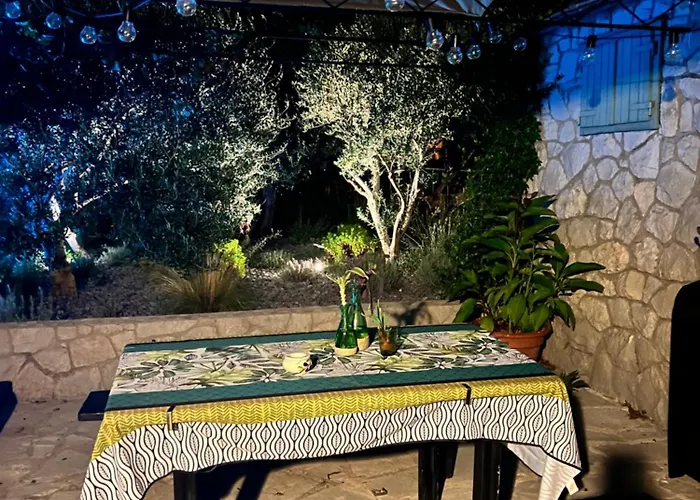 Vila Great 4-bedroom W Heated Eco Pool *